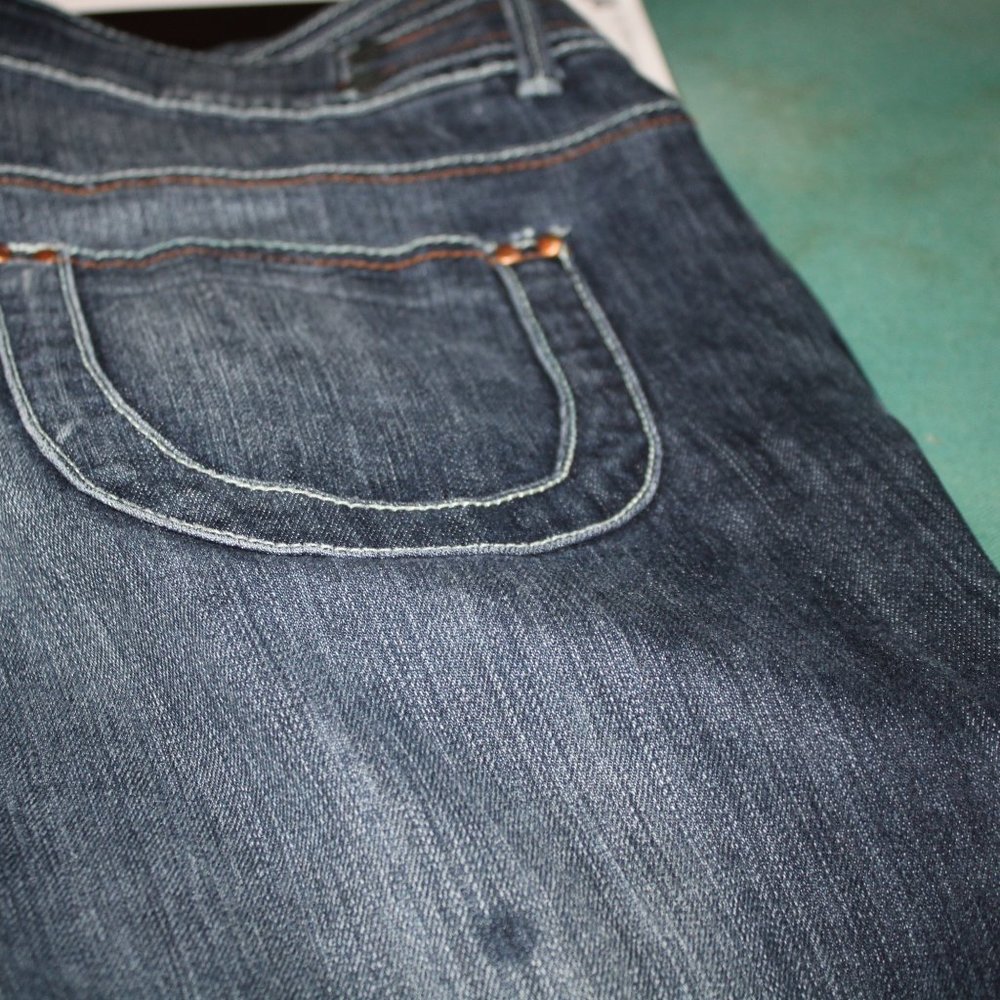 Jeans - Picture 5 of 5